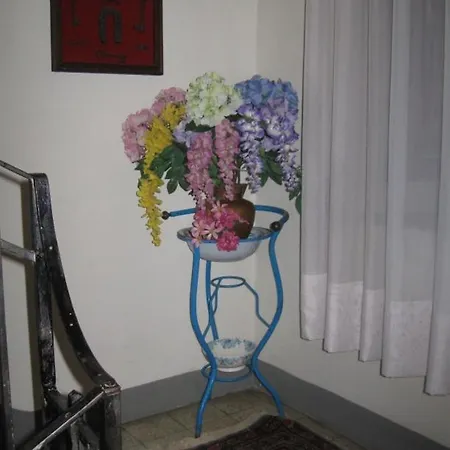Hotel Ristorante Guidi *